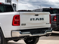 Welcome to Barrie Dodge Chrysler Jeep. 3.0L I-6 twin turbo engine - 4x4 drivetrain - Advanced driver... (image 6)