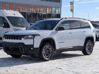 This Jeep Cherokee has a durable Intercooled Turbo Gas/Electric I-4 1.6 L/98 engine powering this Va... (image 3)