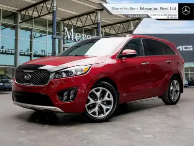 TOP TRIM! LOW KILOMETERS! Premium Black Leather | Panoramic Sunroof | Smartphone Integration | 10 Sp...