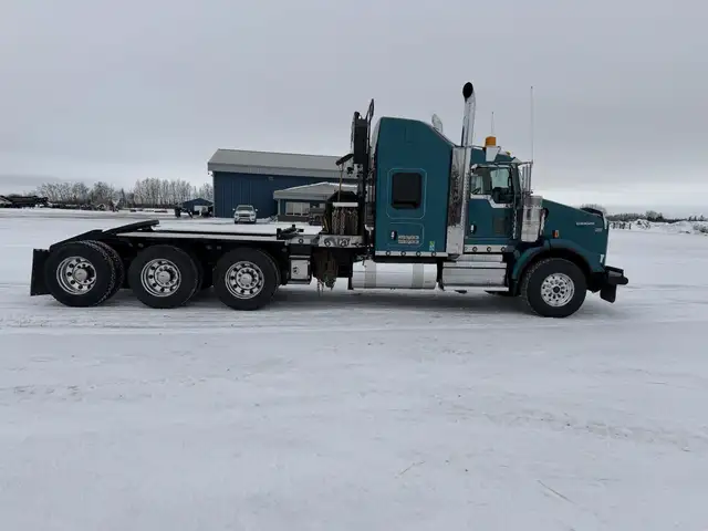2018 KENWORTH T800 in Heavy Trucks in Kamloops - Image 7