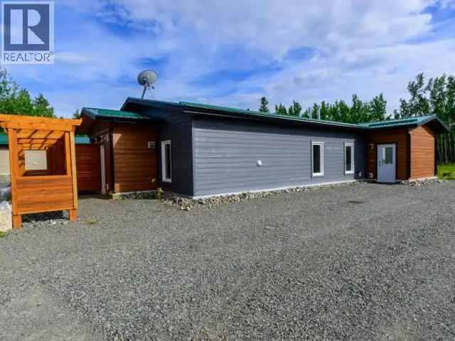 35- TAKHINI MEADOWS DRIVE Whitehorse North, Yukon in Houses for Sale in Whitehorse - Image 15