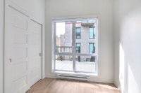 Logement condo appartement/apartment à louer/for rent-2 chambres/bedroom, 4.5, 4 1/2, Quartier des s... (image 7)