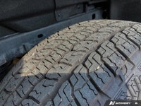 This GMC Canyon has a strong Turbocharged Gas I4 2.7L/ engine powering this Automatic transmission.... (image 7)