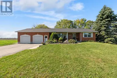 Welcome to this exceptional 1-acre property located just minutes north of beautiful Goderich, ON. Th...
