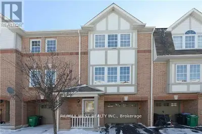 171 - 3030 BREAKWATER COURT Mississauga (Cooksville), Ontario