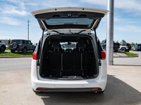 Welcome to 400 Chrysler Dodge Jeep Ram. Powered by a 3.6L Pentastar V-6 engine - Equipped with moder... (image 7)
