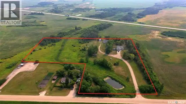 1000 Railway AVENUE W Foam Lake, Saskatchewan in Houses for Sale in Saskatoon - Image 3