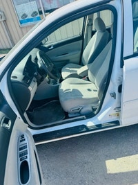 2010 Pontiac G5 SE Year: 2010 Make: Pontiac Model: G5 Mileage: 115,788 Km Transmission: Automatic Cy... (image 4)