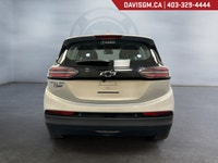 The 2023 Chevrolet Bolt EV 1LT blends efficient electric performance, modern technology, and everyda... (image 5)