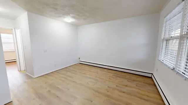 Fully Renovated 1 Bedroom Suite — All Inclusive in Long Term Rentals in Sarnia - Image 6