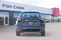 Experience confidence and convenience on every journey with this striking 2024 Nissan Kicks SV. With... (image 5)