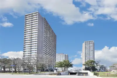 ONE+DEN (ALL UTILITES INCL.+UNLMITED INTERNET) MUST-READ ONE+DEN CONDO (ALL INCLUDED utilities+tv ca...