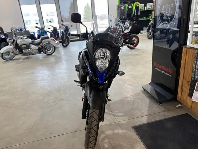 2024 Suzuki V-Strom 650XT in Street, Cruisers & Choppers in Markham / York Region - Image 9