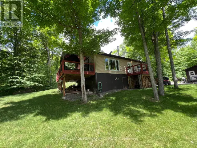 253 LACOURSE LANE Lanark Highlands, Ontario in Houses for Sale in Ottawa - Image 16