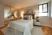 Live well at 190 CityView Apartments; perfectly located at Clark Boulevard and Dixie Road. Overlooki... (image 6)