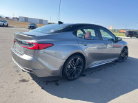 Low Mileage, HUD, Navigation, Premium Audio, Cooled Seats, 360 Camera! SALES HOTLINE sales@cranbrook... (image 4)