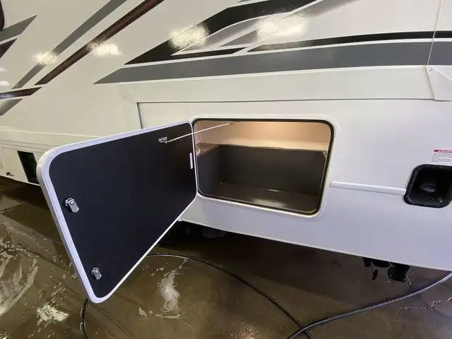 2026 Jayco Redhawk 24B in RVs & Motorhomes in Edmonton - Image 11