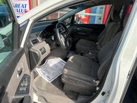 HERE IS A NICE CLEAN RELIABLE ODYSSEY FOR YOUR FAMILY WELL MAINTAINED AND NO ACCIDENT AND RUST SOLD... (image 9)