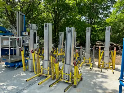 Sumner 2412 with 450 lb capacity, 2118, 2124 with 650 lb capacity, 2615 with 1100 lb capacity simila...