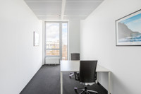 Unlimited office access in Founders Square