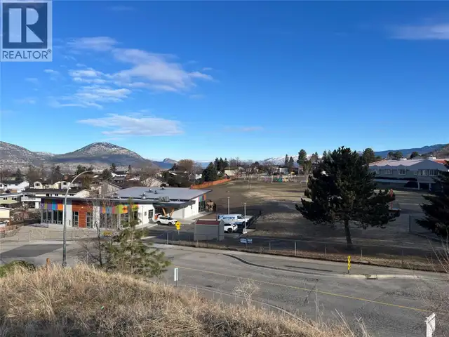 604 Balsam Avenue Penticton, British Columbia in Land for Sale in Penticton - Image 9