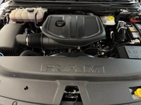 8.4 Inch Touchscreen | Apple CarPlay | Android Auto | Blind Spot Detection Experience the powerhouse... (image 7)