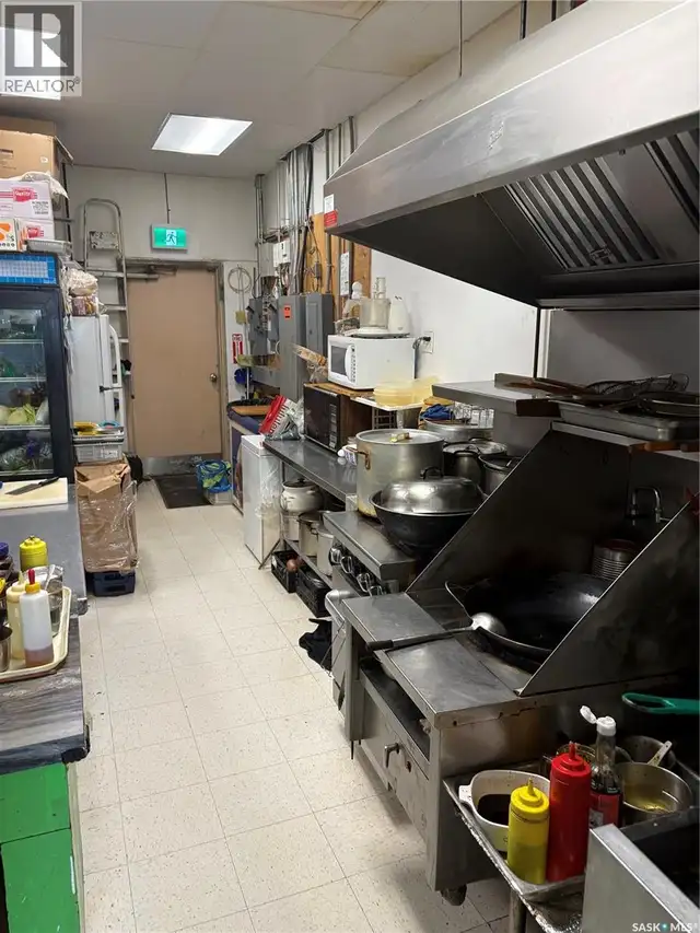 B 4112 Albert STREET Regina, Saskatchewan in Commercial & Office Space for Sale in Regina - Image 10