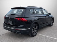 This Volkswagen Tiguan delivers a Intercooled Turbo Regular Unleaded I-4 2.0 L/121 engine powering t... (image 4)