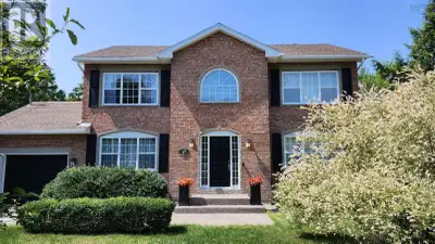 Located in beautiful Glen Arbour across from the 11th hole and walking distance to the Club House yo...