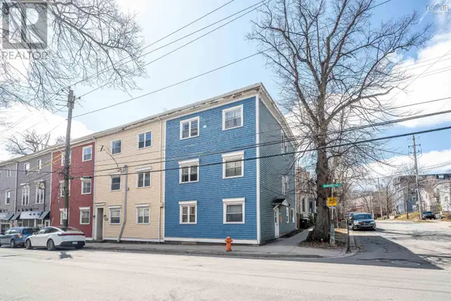 3 1034 Barrington Street Halifax Peninsula, Nova Scotia in Condos for Sale in City of Halifax - Image 2