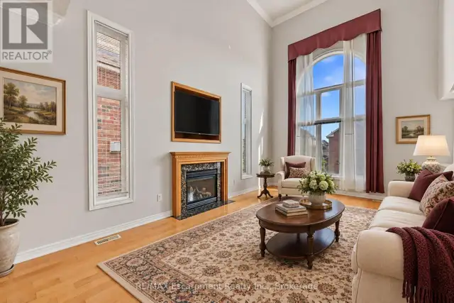 2365 HERTFORDSHIRE WAY Oakville (JC Joshua Creek), Ontario in Houses for Sale in Oakville / Halton Region - Image 14