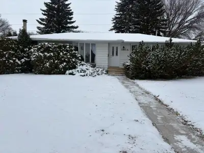 4 Bedroom Detached Bungalow in Grade A Location, View more