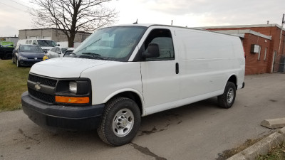 2014 Chevy Express 2500 Extended van, Certified
