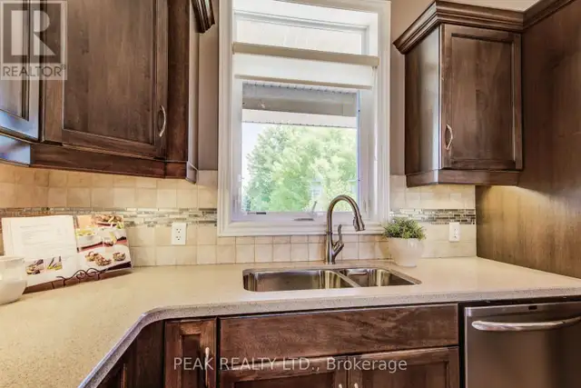 355 WOODSTOCK STREET S East Zorra-Tavistock (Tavistock), Ontario in Houses for Sale in Stratford - Image 20