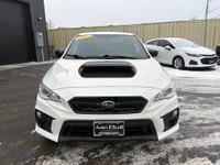 BACK-UP CAMERA, HEATED SEATS, ALL WHEEL DRIVE, BUCKET SEATS, MANUAL TRANSMISSION, AM/FM/CD RADIO, VO... (image 7)