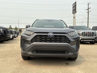 AMVIC Licensed Dealer * Hybrid * All-Wheel Drive * Heated Front Seats * Rear Vision Camera * Cruise... (image 2)