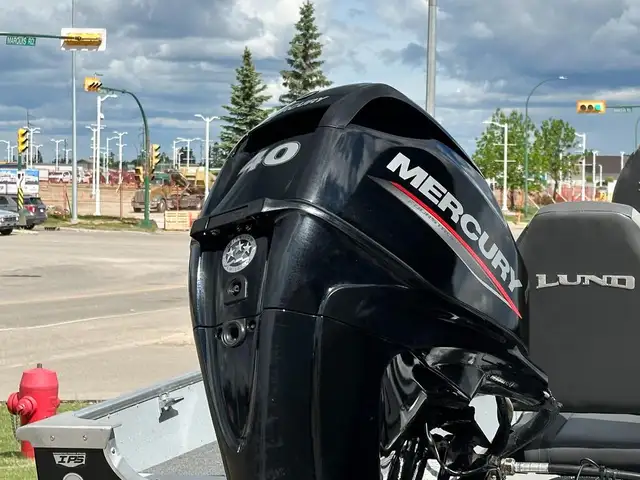 2022 Lund Boat Co 1600 FURY SS in Powerboats & Motorboats in Prince Albert - Image 9