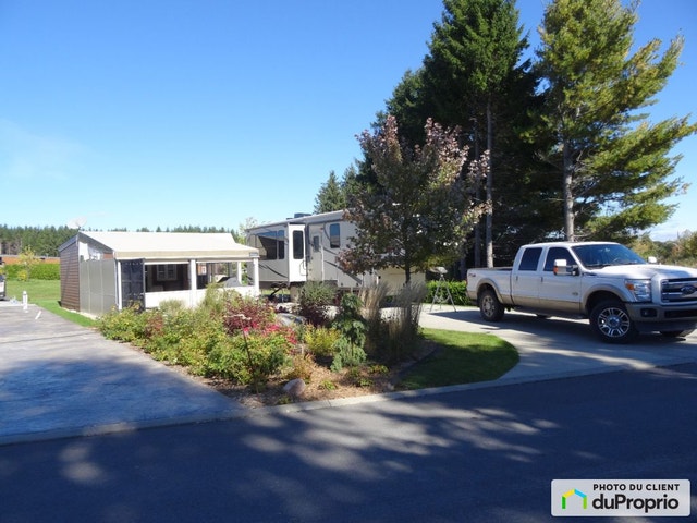 $239,900 - Campground for sale in St-Etienne-De-Lauzon — photo 1