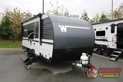MVSA #40458 See Dealer Website for Details. 2026 WINNEBAGO ACCESS 18DBH ... Other Equipment 200 WATT...