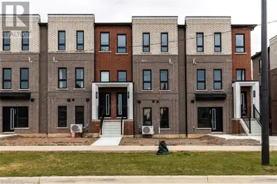 207 BURKE Street Waterdown, Ontario