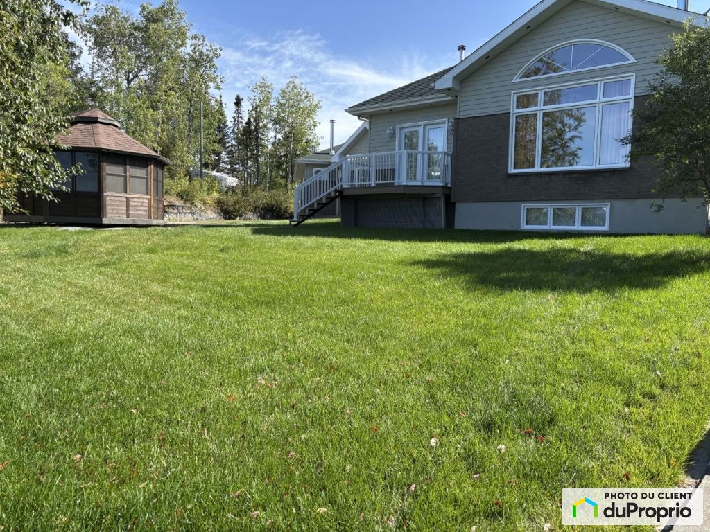 $750,000 - Bungalow for sale in Chapais — photo 1