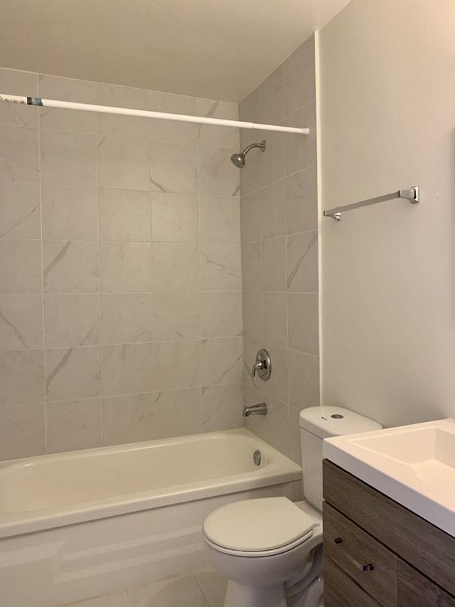 Keele Apartments Bachelor with Balcony Apartment for Rent Long Term