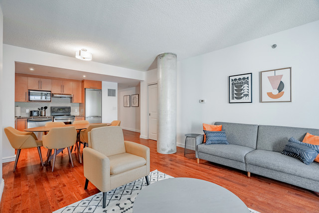Corporate Luxury Furnished 2 Bedroom with Balcony dans Locations temporaires  à Ville de Montréal - Image 4