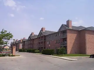 White Oaks 2 bedroom Unit