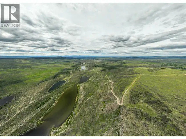 6425 BOULE YOUNG LAKE ROAD 70 Mile House, British Columbia in Houses for Sale in Kamloops - Image 29