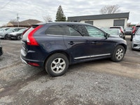 2017 Volvo XC60 Drive-E Premier - Blue on Black Leather Interior - CarFAX Verified - Clean Title! We... (image 3)