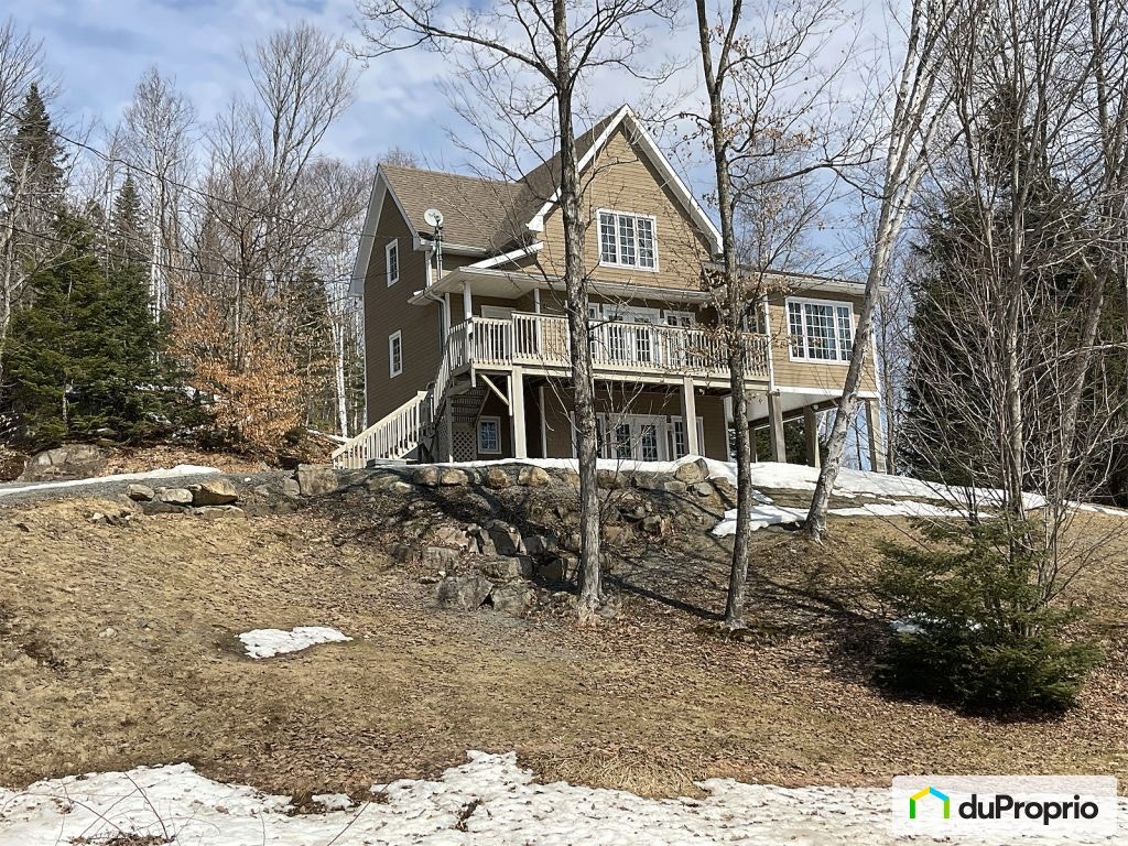 $832,900 - 3 Storey for sale in Morin-Heights — photo 1