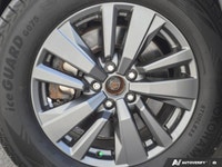 * Intelligent 4x4: Standard 4WD with a 7-position Drive and Terrain Mode selector (including dedicat... (image 8)
