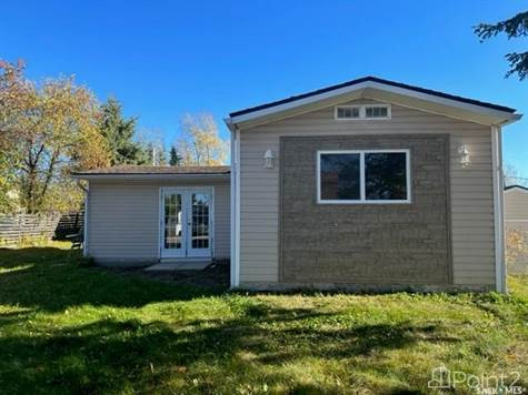 1028 Dalby CRESCENT in Houses for Sale in La Ronge - Image 2