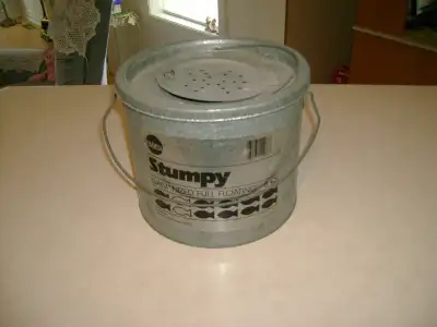 FISHING  --  MINNOW BUCKET  --  LIKE NEW, View more